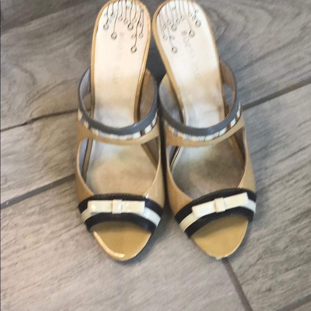 Bobbi Blu high heels sandals ❤️🌹